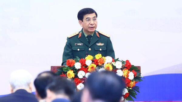 Đại tướng Phan Văn Giang, Ủy viên Bộ Chính trị, Phó Bí thư Quân uỷ Trung ương, Bộ trưởng Bộ Quốc phòng phát biểu - Sputnik Việt Nam