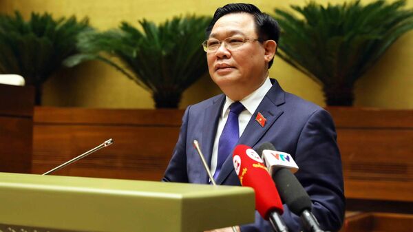 Chủ tịch Quốc hội Vương Đình Huệ phát biểu tại Hội nghị tổng kết công tác năm 2023 và triển khai nhiệm vụ năm 2024 của Văn phòng Quốc hội - Sputnik Việt Nam