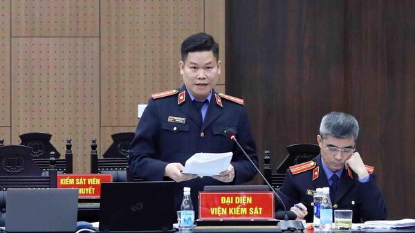 Bắt đầu phiên xét xử 2 cựu bộ trưởng và 36 bị cáo trong đại án Việt Á - Sputnik Việt Nam