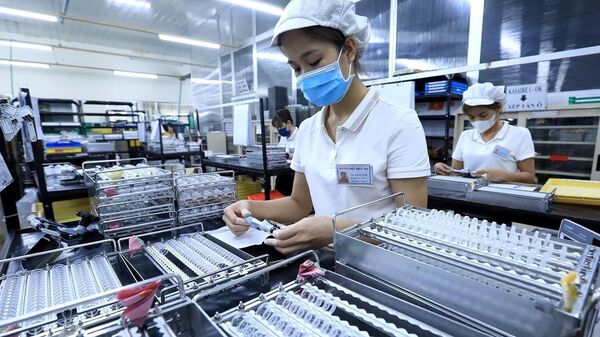 Nhật Bản có gần 5.000 dự án FDI còn hiệu lực tại Việt Nam với tổng số vốn đầu tư đăng ký gần 70 tỷ USD - Sputnik Việt Nam