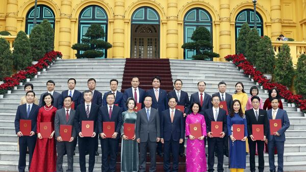 Chủ tịch nước Võ Văn Thưởng trao Quyết định bổ nhiệm 18 Đại sứ - Sputnik Việt Nam