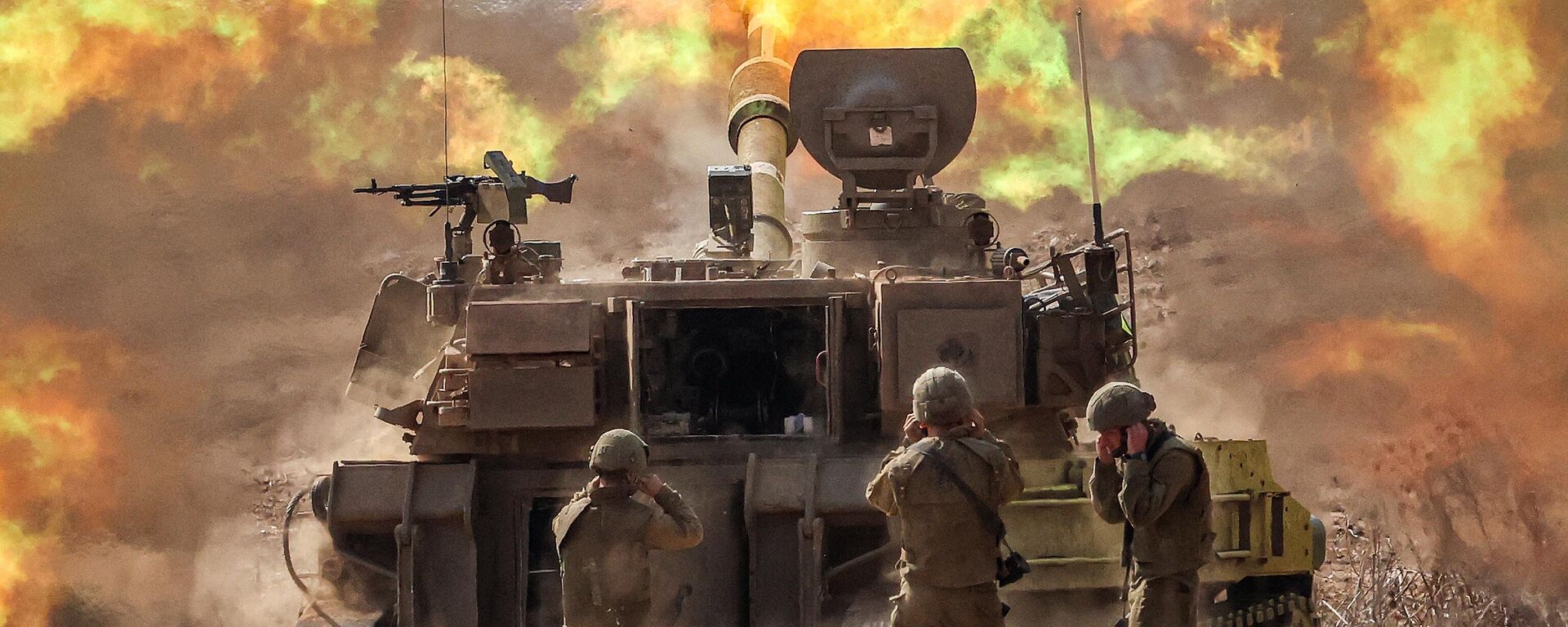 M109 của Quân đội Israel đang bắn gần biên giới với khu vực Gaza ở phía nam Israel - Sputnik Việt Nam, 1920, 02.02.2024