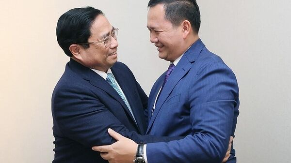 Thủ tướng Phạm Minh Chính gặp Thủ tướng Campuchia Hun Manet - Sputnik Việt Nam