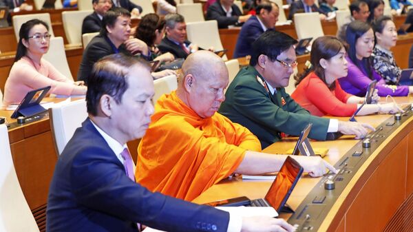 Quốc hội thông qua Luật Đất đai (sửa đổi) và một số luật, nghị quyết quan trọng khác - Sputnik Việt Nam