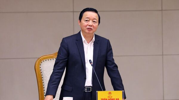 Phó Thủ tướng Trần Hồng Hà chủ trì họp tháo gỡ khó khăn, vướng mắc trong thực hiện các dự án điện khí và điện gió ngoài khơi  - Sputnik Việt Nam