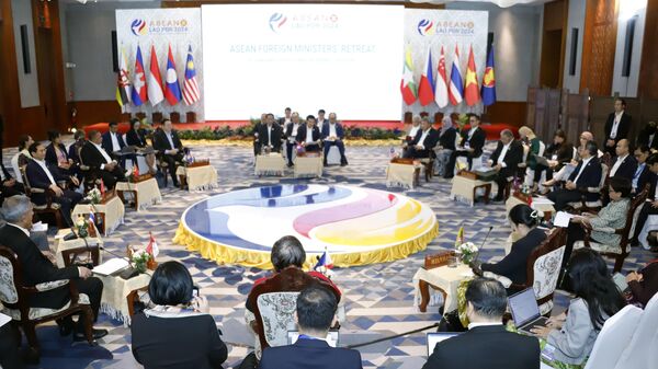 Phong cảnh Hội nghị hẹp Bộ trưởng Ngoại giao ASEAN 2024 tại Lào - Sputnik Việt Nam