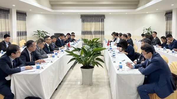 Cuộc hội đàm giữa Tổng thư ký Ủy ban chỉ đạo hợp tác song phương Việt Nam - Trung Quốc và Tổng thư ký Ủy ban chỉ đạo hợp tác song phương Trung Quốc - Việt Nam - Sputnik Việt Nam