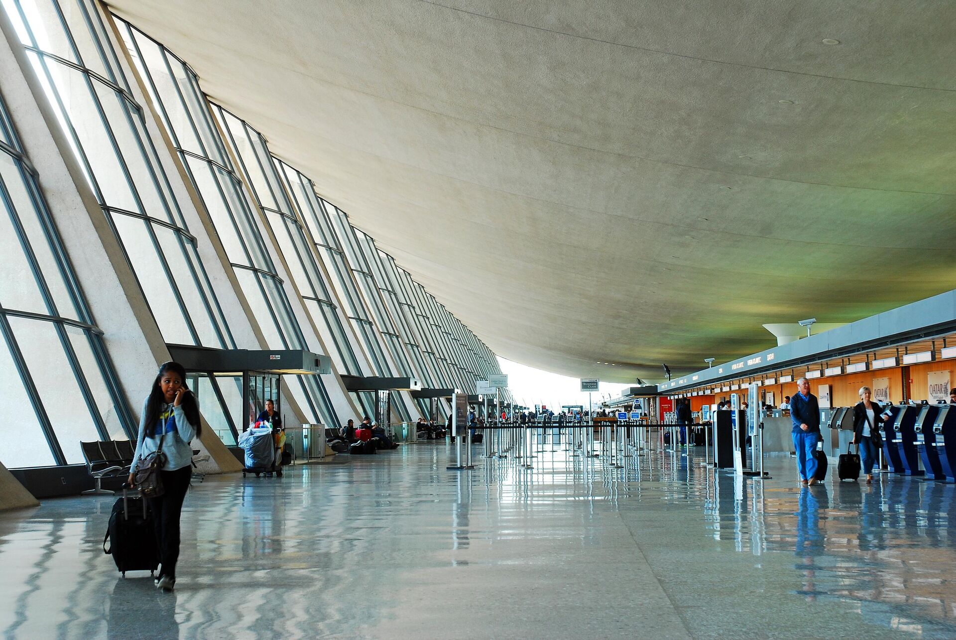 Nhà ga sân bay quốc tế Dulles phục vụ Washington DC ở Dulles, Virginia, Hoa Kỳ. - Sputnik Việt Nam, 1920, 06.02.2024