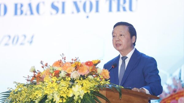 Phó Thủ tướng Chính phủ Trần Hồng Hà phát biểu.  - Sputnik Việt Nam
