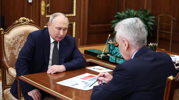Cuộc gặp của Tổng thống Nga V. Putin với Thị trưởng Moscow S. Sobyanin - Sputnik Việt Nam