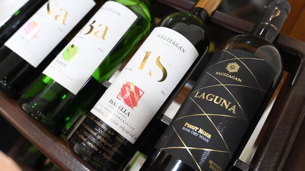 Các nhà sản xuất rượu kêu gọi tăng thuế nhập khẩu rượu vang từ các nước NATO sang Nga