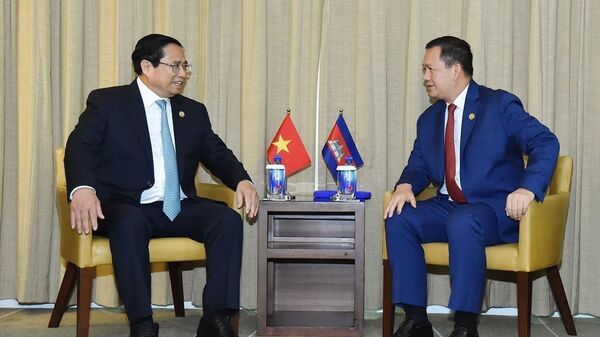 Thủ tướng Phạm Minh Chính gặp Thủ tướng Campuchia Hun Manet tại Australia - Sputnik Việt Nam