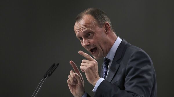 Friedrich Merz delivers his speech when running for chairman at the party convention of the Christian Democratic Party CDU in Hamburg, Germany, Friday, Dec. 7, 2018 - Sputnik Việt Nam