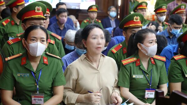 Bị cáo Trương Mỹ Lan tại phiên tòa (ngày 13/3). - Sputnik Việt Nam