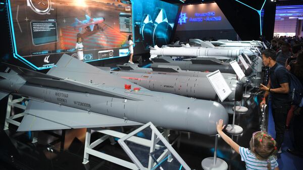 Bom lượn có điều khiển - Sputnik Việt Nam