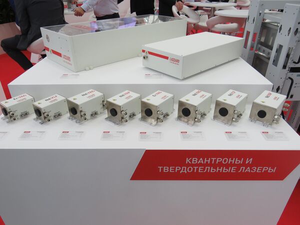 Các loại quantron - bộ phận chức năng chính của bộ phát laser hoặc bộ khuếch đại laser do công ty LASSARD phát triển và sản xuất - Sputnik Việt Nam