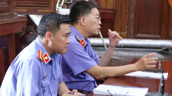 Đại diện Viện Kiểm sát tham gia phiên tòa ngày 11/4 - Sputnik Việt Nam
