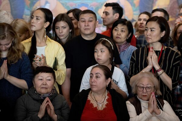 Người tham gia Lễ hội cầu may mắn ở Moskva - Sputnik Việt Nam