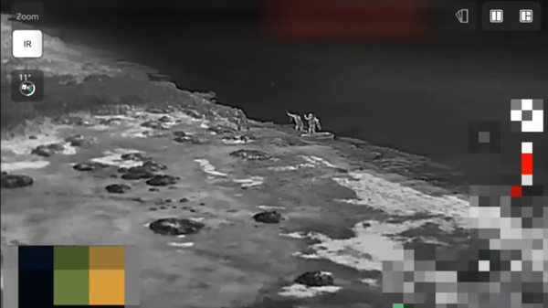 Ba binh sĩ Ukraina bơi qua sông Dnepr và đầu hàng - Sputnik Việt Nam