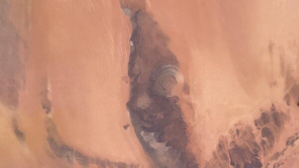 Con mắt sa mạc Sahara khổng lồ nhìn từ vũ trụ - Sputnik Việt Nam