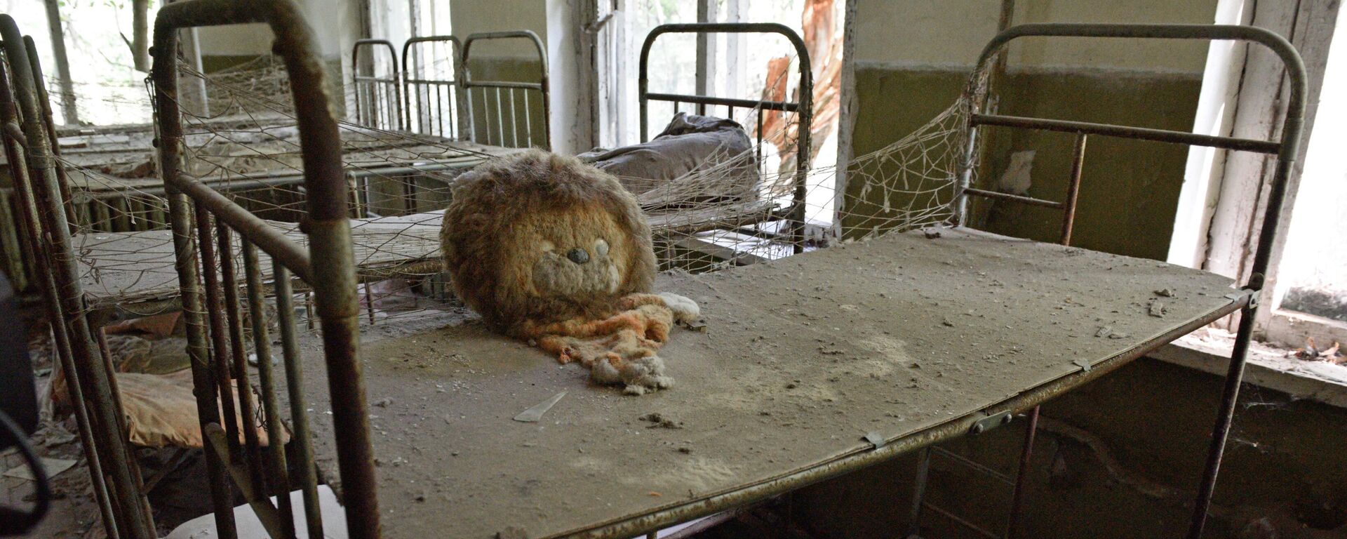 Trường mẫu giáo bị bỏ hoang trong khu vực cấm của nhà máy điện hạt nhân Chernobyl - Sputnik Việt Nam, 1920, 26.04.2024