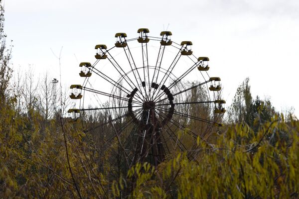 Vòng đu quay ở Pripyat - Sputnik Việt Nam