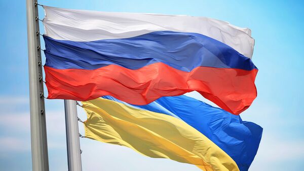 cờ của Nga và Ukraina - Sputnik Việt Nam