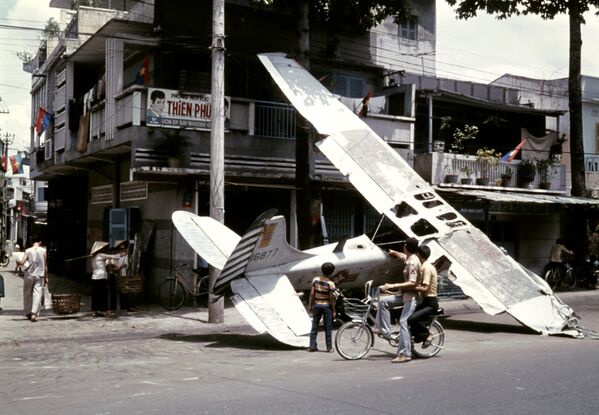 Máy bay trinh sát của quân đội Mỹ bị rơi ở Sài Gòn - Sputnik Việt Nam