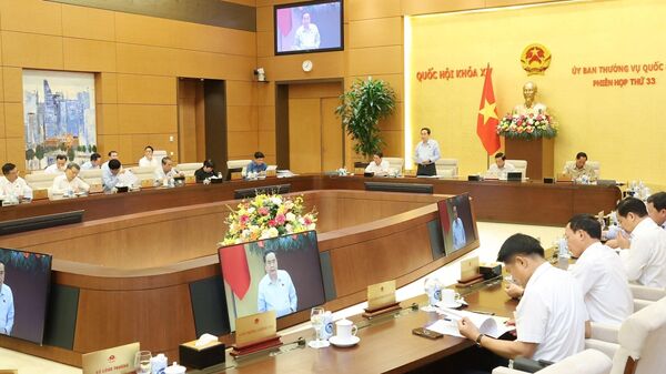 Khai mạc Phiên họp thứ 33 của Ủy ban Thường vụ Quốc hội khoá XV - Sputnik Việt Nam