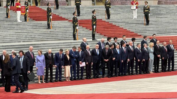 Tổng thống Putin đến Đại lễ đường Nhân dân Bắc Kinh - Sputnik Việt Nam