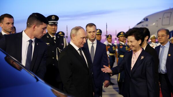 Tổng thống Nga Vladimir Putin tới thăm chính thức Trung Quốc - Sputnik Việt Nam