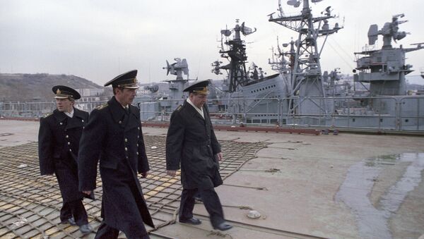 Đô đốc I. V. Kasatonov trên một con tàu - Sputnik Việt Nam