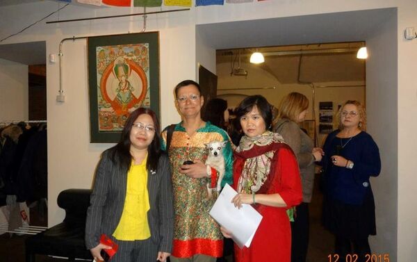 Đại diện Đại sứ quán Việt Nam đến dự triển lãm - Sputnik Việt Nam
