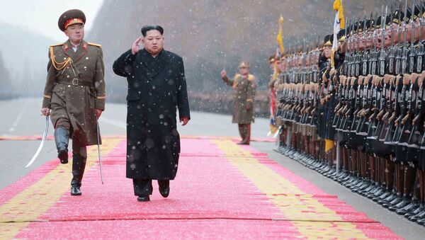Nhà lãnh đạo Kim Jong-un trong chuyến thăm Bộ Quốc phòng CHDCND Triều Tiên - Sputnik Việt Nam