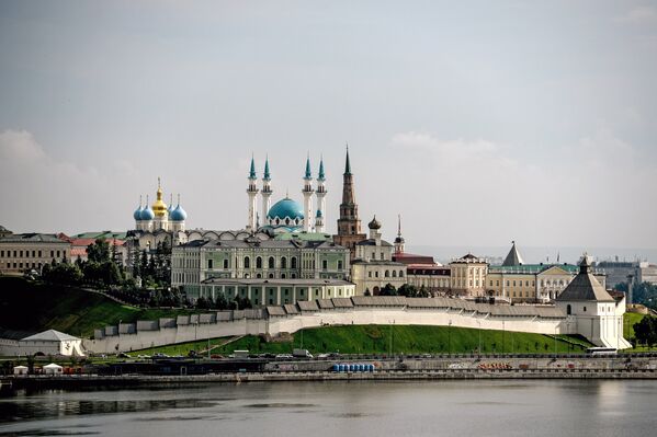 Thành phố Kazan , thủ đô nước Cộng hòa Tatarstan - một ví dụ về tình hữu nghị giữa các dân tộc và tôn giáo khác nhau. - Sputnik Việt Nam