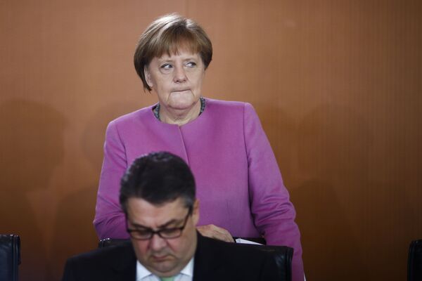 Thủ tướng Đức Angela Merkel và Phó Thủ tướng Sigmar Gabriel tại Berlin - Sputnik Việt Nam