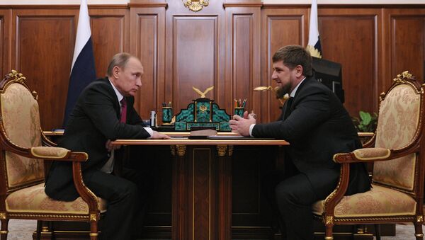 Vladimir Putin và Ramzan Kadyrov - Sputnik Việt Nam