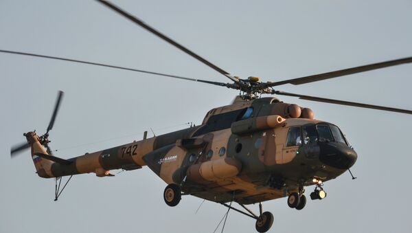 Máy bay trực thăng vận tải quân sự Mi-17V-5 - Sputnik Việt Nam