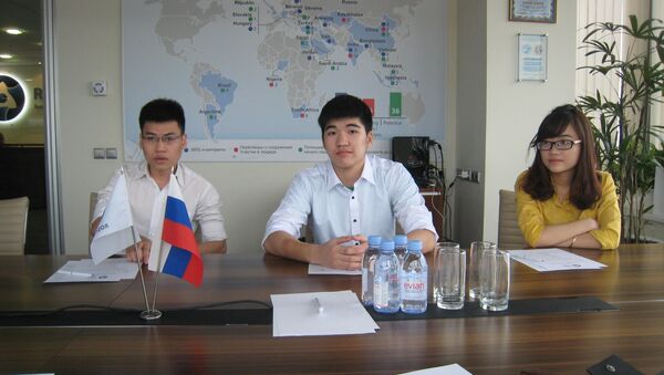 Сác chuyên gia Việt Nam dành cho công việc tại nhà máy điện hạt nhân đang được đào tạo tại  MiFi – Đại học  Quốc gia  Nghiên cứu hạt nhân của Nga. - Sputnik Việt Nam