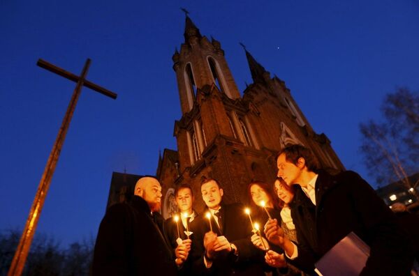 Thánh lễ mừng Chúa Phục sinh ở Krasnoyarsk - Sputnik Việt Nam