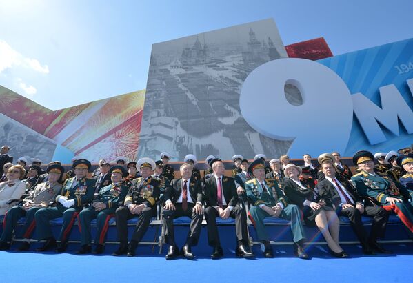 Tổng thống Nga – Tổng Tư lệnh tối cao các Lực lượng vũ trang Nga Vladimir Putin và Tổng thống Kazakhstan Nursultan Nazarbayev - Sputnik Việt Nam