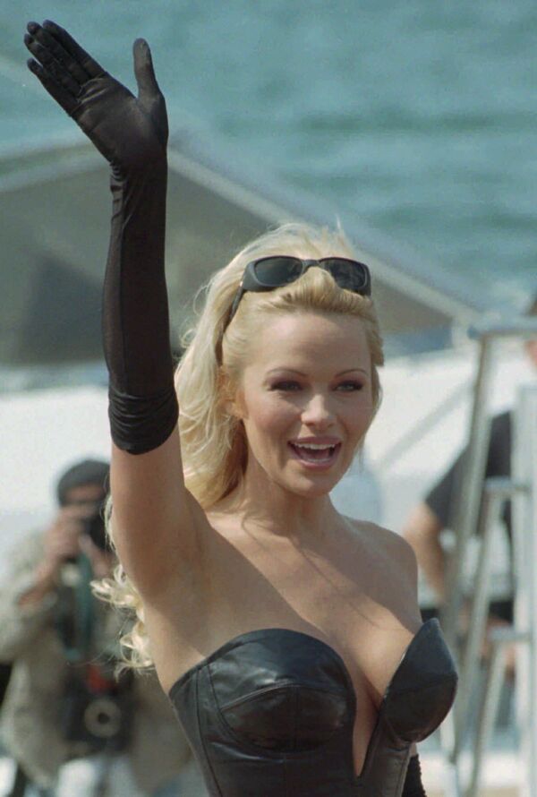 Nữ diễn viên Pamela Anderson, 1995 - Sputnik Việt Nam