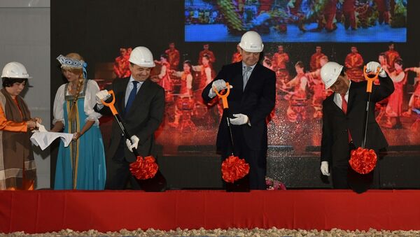 Thủ tướng Nguyễn Xuân Phúc dự lễ khởi công dự án của Tập đoàn sữa TH True milk tại Nga - Sputnik Việt Nam