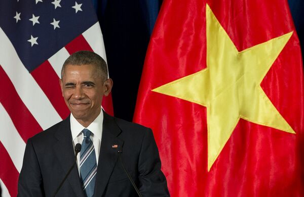 Tổng thống Barack Obama trong chuyến thăm Hà Nội - Sputnik Việt Nam