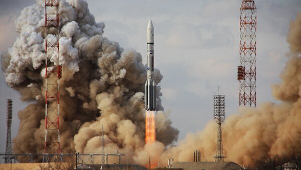 Tên lửa mang Proton-M được phóng từ Baikonur với vệ tinh viễn thông của Mỹ - Sputnik Việt Nam