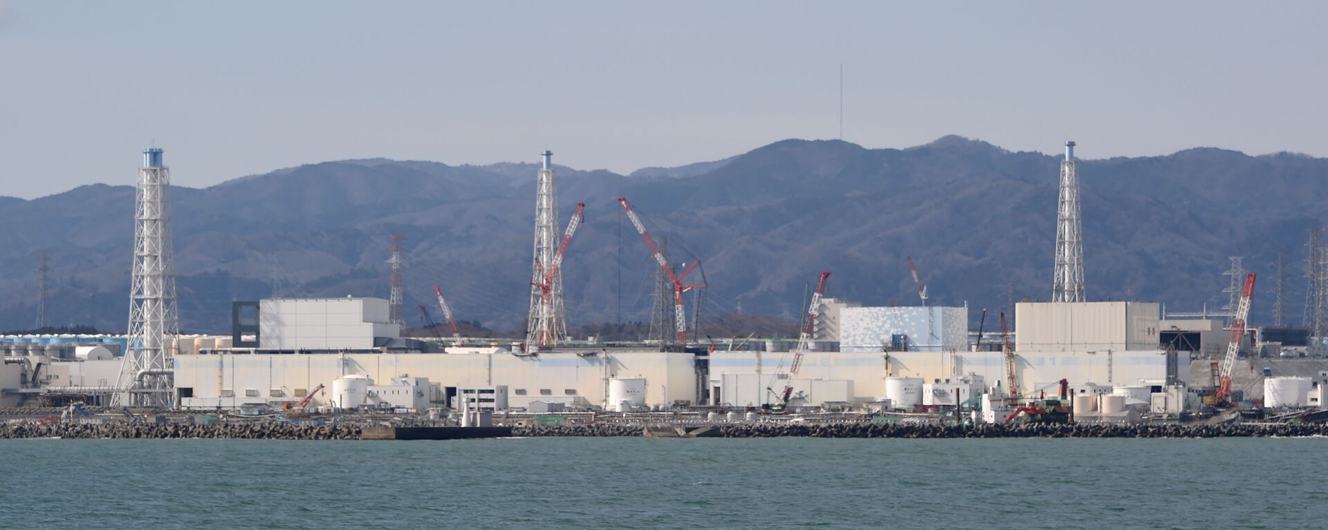 Nồng độ chất phóng xạ trong đại dương thế giới bị ảnh hưởng bởi tai nạn tại nhà máy điện hạt nhân Fukushima -1 của Nhật Bản đang trở lại mức bình thường. - Sputnik Việt Nam, 1920, 23.10.2021