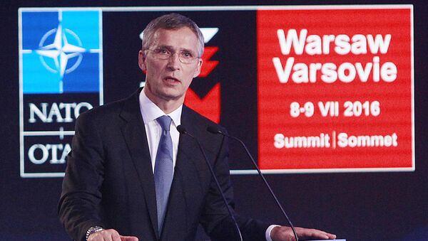 Генеральный секретарь НАТО Йенс Столтенберг на саммите НАТО в Варшаве - Sputnik Việt Nam