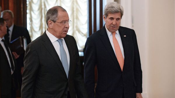 Ngoại trưởng Nga Sergei Lavrov và Ngoại trưởng Mỹ John Kerry - Sputnik Việt Nam