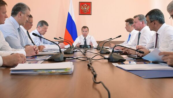 Chuyến thăm Crưm của Thủ tướng Dmitry Medvedev - Sputnik Việt Nam
