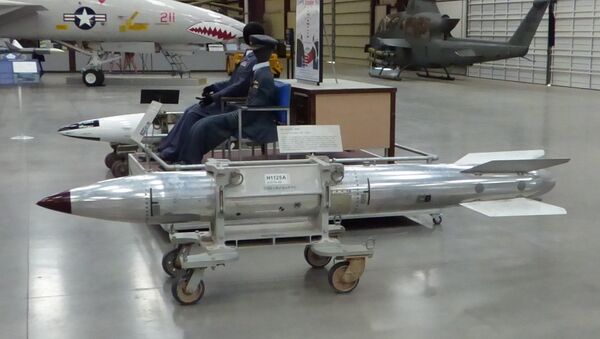 bom hạt nhân B61 - Sputnik Việt Nam